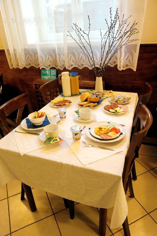 Bed and Breakfast Corvin Panzio Győr Esterno foto